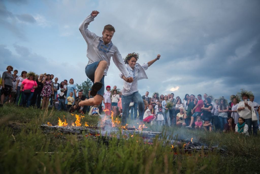 16 способів дізнатися майбутнє