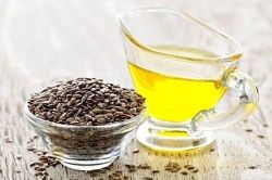 Відвар з насіння льону для лікування запору у літніх