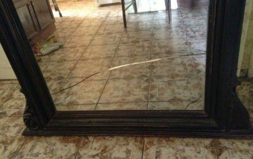 До чого розбивається дзеркало, що з ним робити, як позбутися