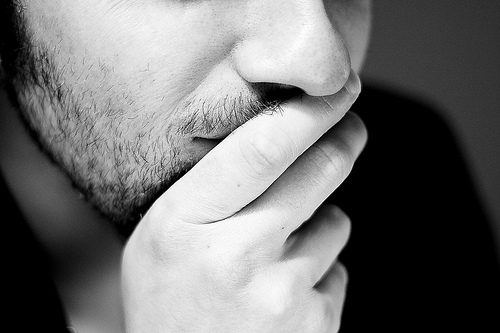 Як покарати кривдника змовою на відстані і захистити себе