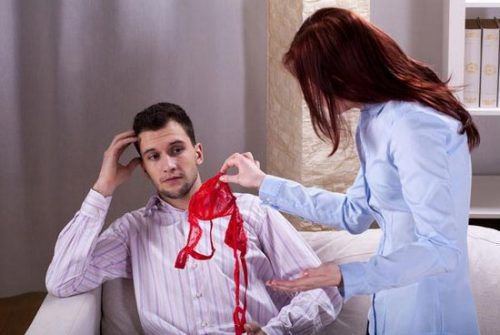 Як помститися коханці чоловіка: сильна чорна магія на розлучницю