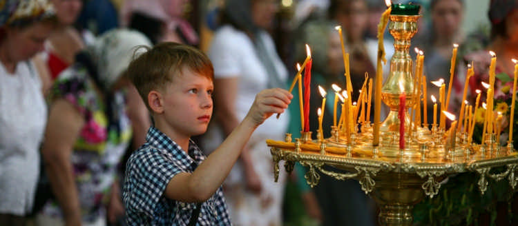 Як ставити свічки в храмі: все, що ви хотіли запитати