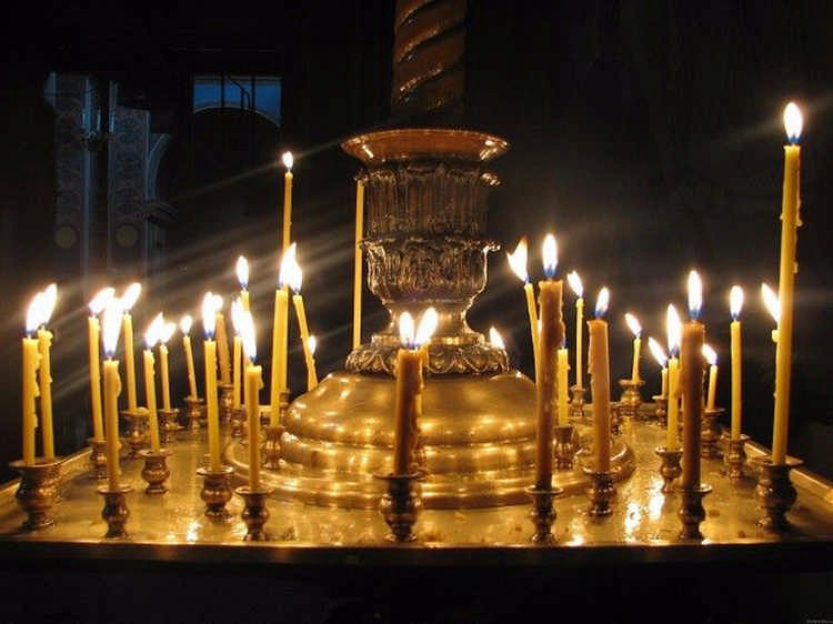 Як ставити свічки в храмі: все, що ви хотіли запитати