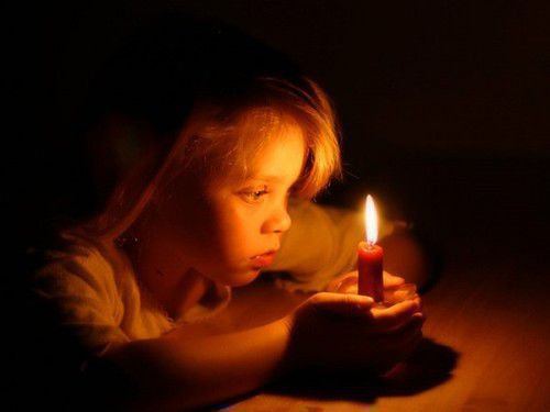 Як зняти з себе пристріт в домашніх умовах: викочування яйцем