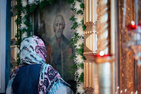 Молитва Миколі Чудотворцю, що змінює долю: сильний текст для 40-денного прочитання - як його вимовляти, що відбувається потім, відгуки