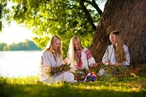 Слов'янські обереги і їх значення: виберіть свій амулет для везіння і удачі