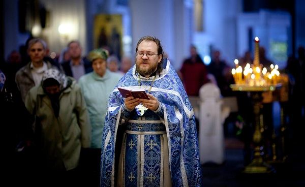 Сорокоуст за упокій в церкви: коли можна і як правильно його замовляють?