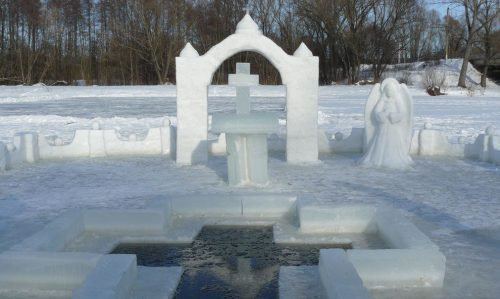 Ворожіння на хрещення: на бажання, на судженого на ніч