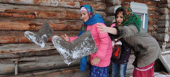 Ворожіння на ім'я - хлопця, нареченого, майбутнього чоловіка, коханої людини, ворожіння на ім'я на різдво, на гральних картах, таро
