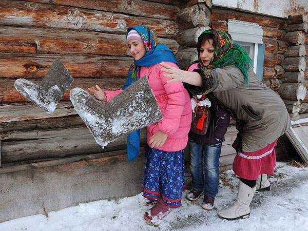 Ворожіння на Різдво вдома з 6 на 7 січня 2017, на Святки і Старий Новий рік на любов, звуженого, майбутнє і гроші