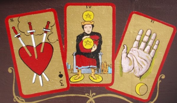 Ворожіння «Три карти» - для професіоналів та новачків
