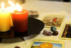 Восьміглаз - магазин чарівних предметів і магічних артефактів (карти таро, кристали, книги)