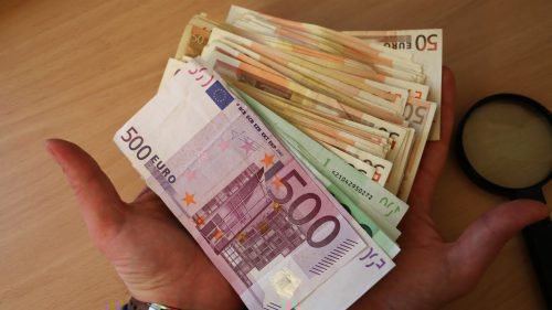 Знаки багатства і удачі на руці: хіромантія, грошові знаки, на долоні