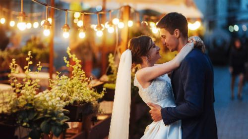 Весілля друзів уві сні